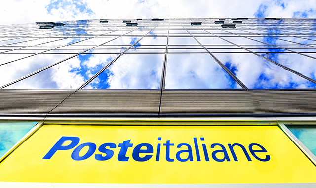 Poste Italiane, nasce il servizio di corriere espresso ''fresh''