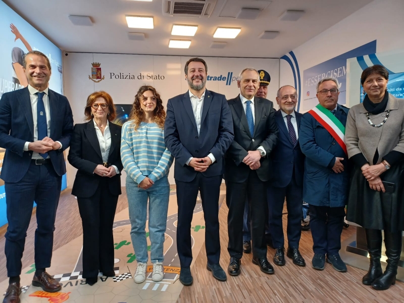 Polizia di Stato e Autostrade per l’Italia inaugurano il primo ''safety point'' in area di servizio