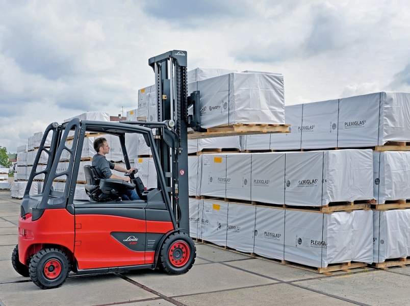 Linde MH, presentati i nuovi modelli X & E: la potenza senza emissioni