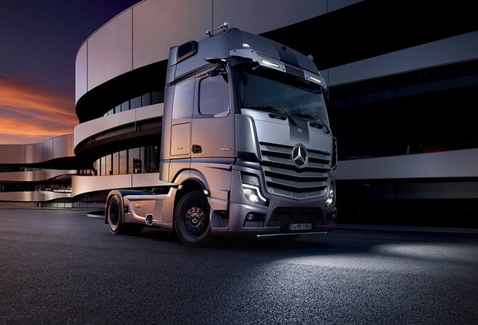 Mercedes-Benz Trucks Italia al Rubia Engine Oil Misano Grand Prix Truck