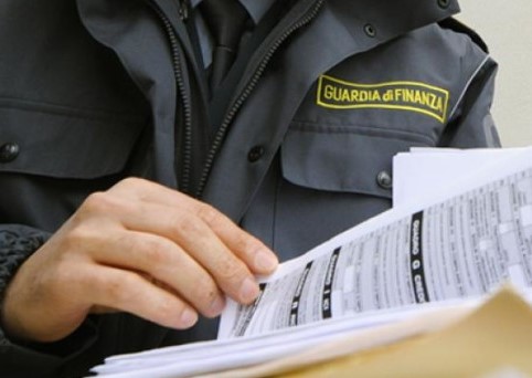 Ravenna, società del trasporto merci evade oltre 2 milioni di contributi