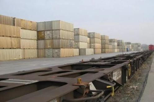 3 milioni al Cepim per il nuovo terminal adatto a treni da 740 metri