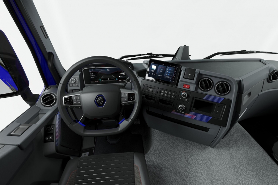 Renault Trucks, interni digitalizzati e più sicurezza per la gamma pesante