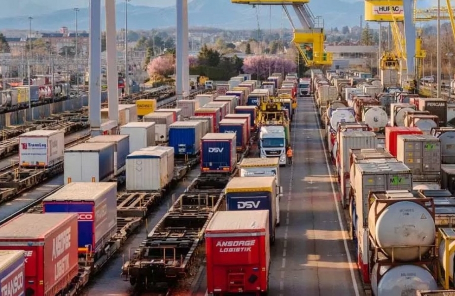 Assoferr, Fermerci e Fercargo chiedono incontro al Ministro per affrontare le problematiche del trasporto ferroviario delle merci