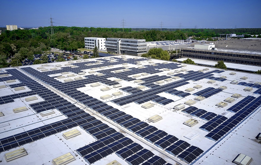 Daimler Truck sempre più sostenibile con l'impianto fotovoltaico dello stabilimento di Woerth