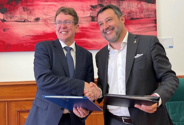 Ferrovie: firmata l’intesa tra il ministro Salvini e il consigliere federale elvetico Rösti