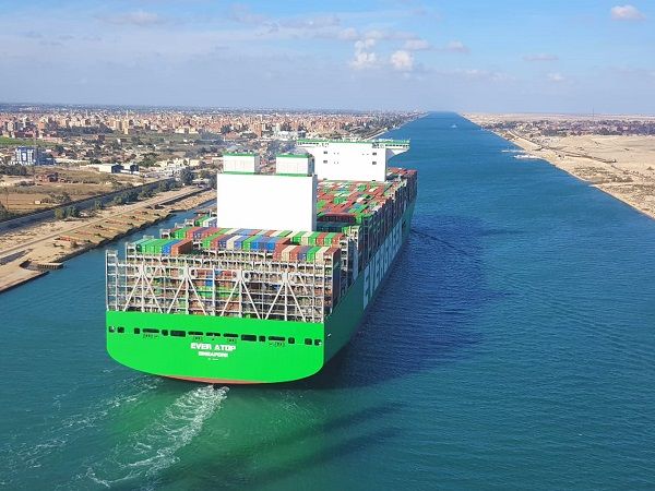 Secondo trimestre da record per il canale di Suez