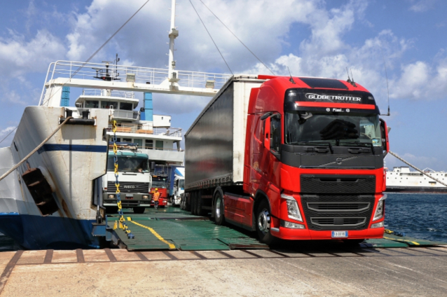 Revocato il fermo dell'autotrasporto in Sicilia