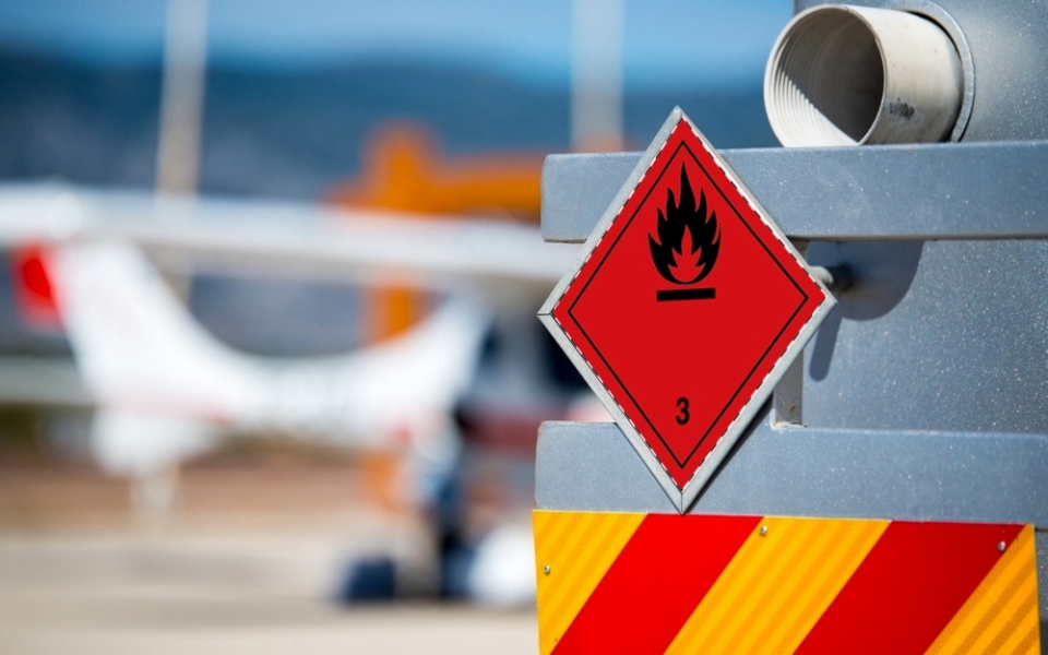 Merci pericolose, le sfide future della catena di fornitura del trasporto aereo