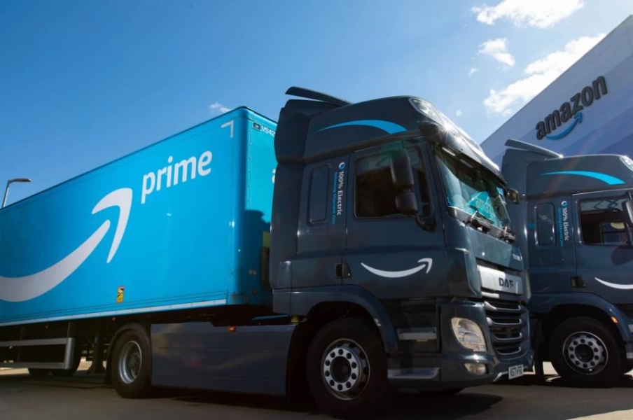 Amazon: accelerare la transizione dei veicoli pesanti per il trasporto merci verso zero emissioni
