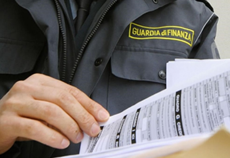 Sequestro da oltre un milione a società di trasporto merci del casertano