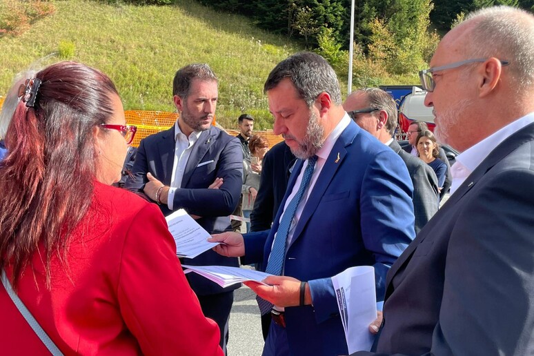 Salvini al Brennero: ''Più controlli per tir austriaci''