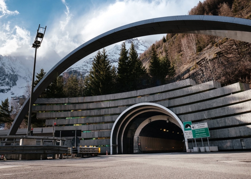Un'indagine sull'impatto della chiusura del Traforo del Monte Bianco