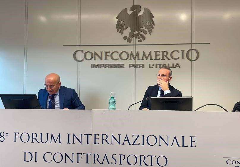 Trasporti e logistica crescono, carenze e ritardi sulle infrastrutture