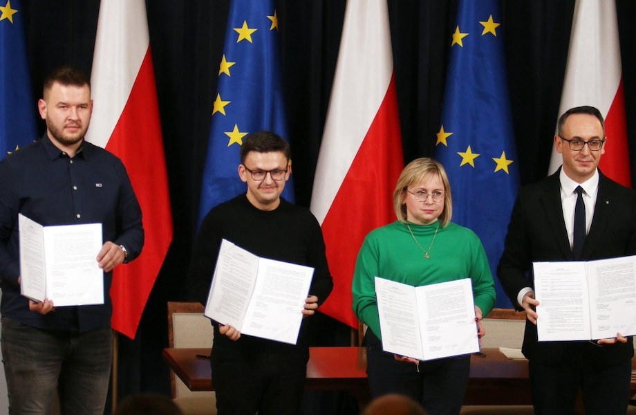 Polonia e Ucraina trovano l'accordo per sbloccare il traffico delle merci