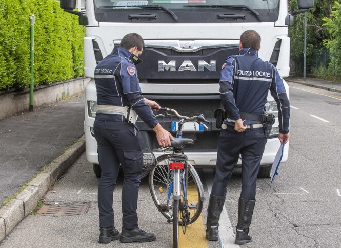 Sensori sui camion, il Consiglio di Stato conferma l'obbligo