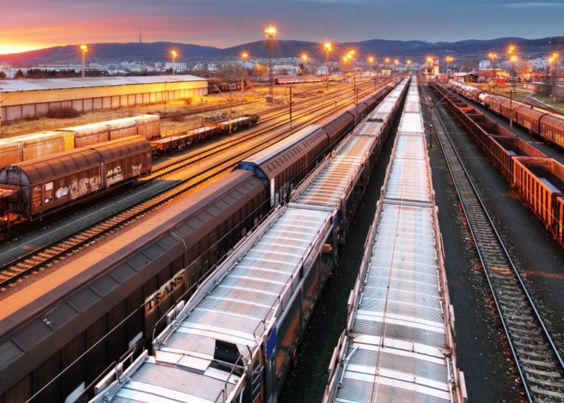 Strisciuglio (RFI): ''Al lavoro sulle reti per il trasporto merci via treno''