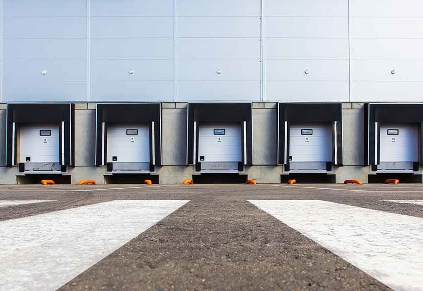 JLL: nel 2023 gli investimenti in logistica hanno raggiunto 1,8 miliardi di euro