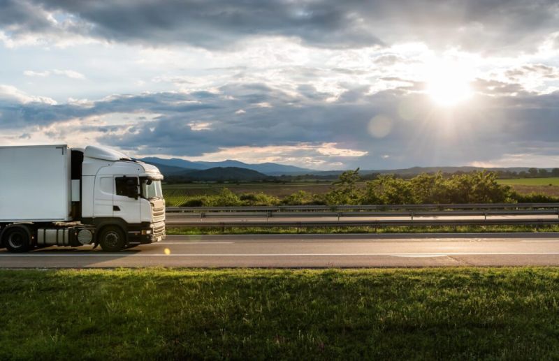 Riduzione CO2 camion: ok dall'Europarlamento alle nuove misure