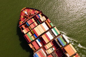 Attacchi missilistici ai danni di navi commerciali nel Golfo di Aden