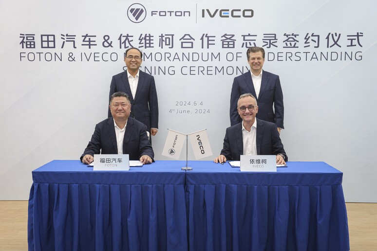 Iveco e Foton insieme per veicoli elettrici: firmato un memorandum d'intesa