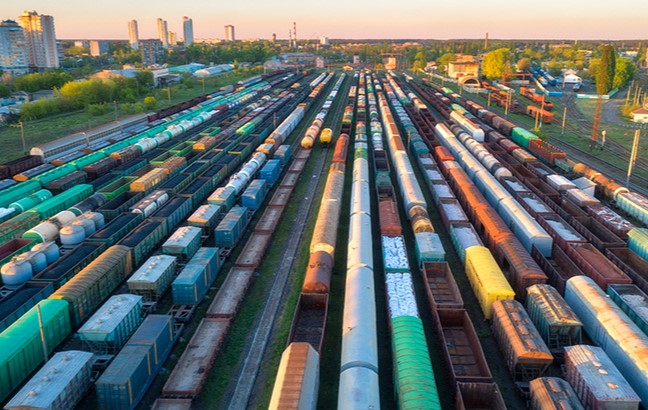 Le associazioni europee del trasporto ferroviario delle merci chiedono un cambio di passo nella politica UE