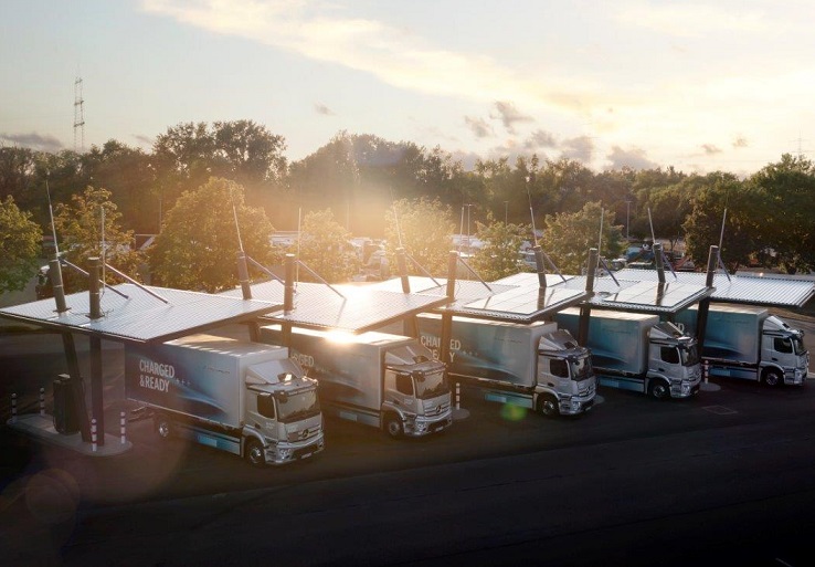 Daimler Truck lancia il nuovo marchio TruckCharge