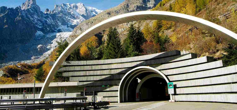 Monte Bianco: riduzione delle ore di chiusura a giugno