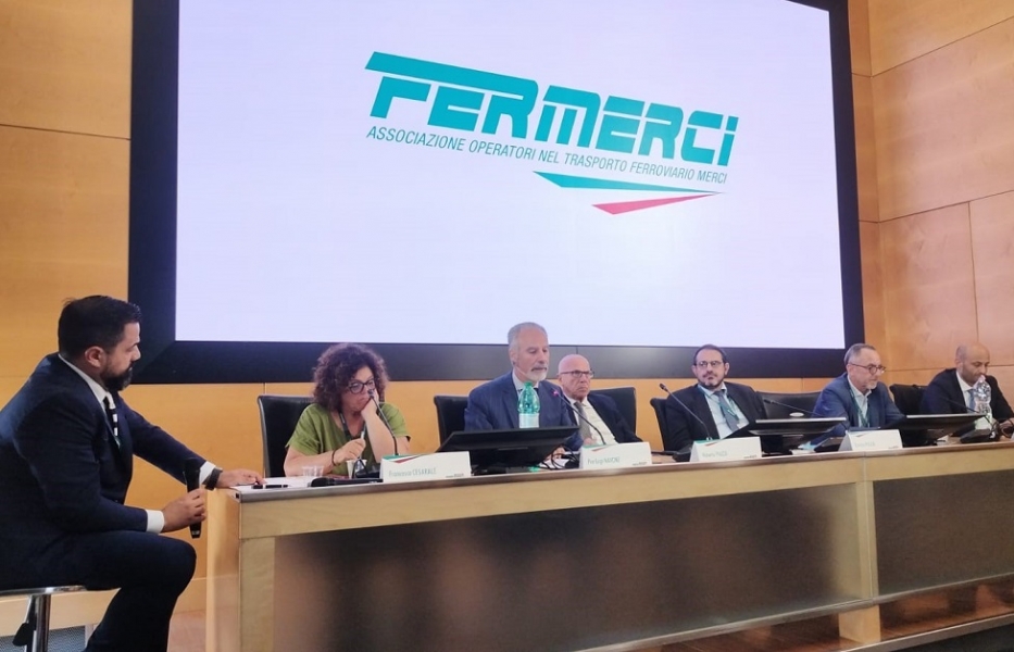 Carta (Fermerci): ''Necessario costante dialogo fra imprese della logistica ferroviaria e decisore per superare le criticità causate dai lavori PNRR''