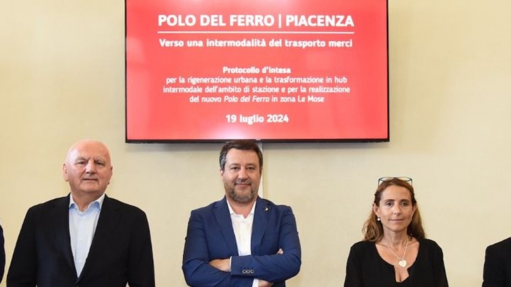 Siglato il protocollo d'intesa per il nuovo ''polo del ferro'' di Piacenza