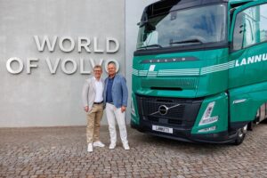 Volvo Trucks: l'azienda Lannutti acquista 1.500 camion Volvo FH Aero