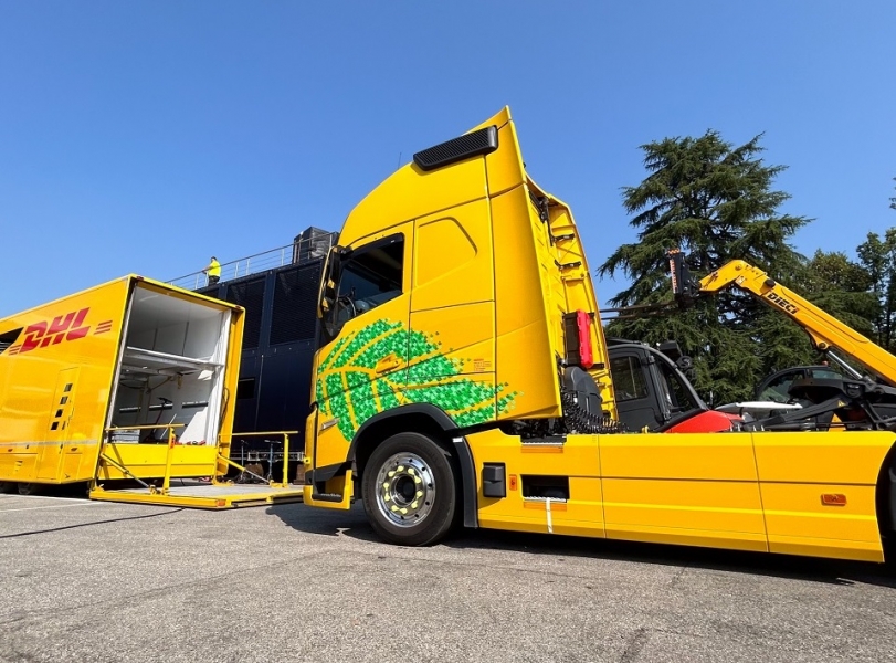 DHL rinnova la partnership con la Formula 1® e raddoppia la flotta di veicoli alimentati a biocarburante