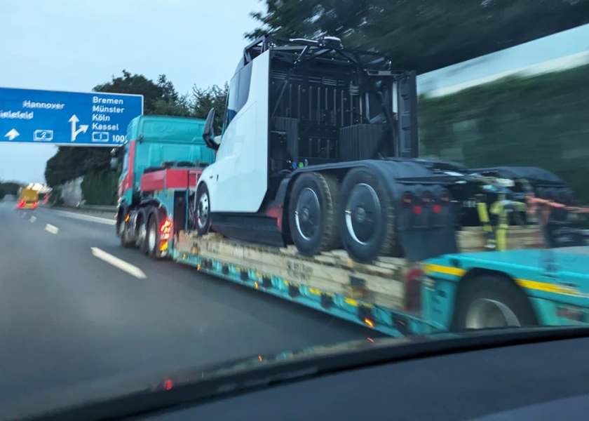 Tesla Semi: prima in Europa all'IAA di Hannover