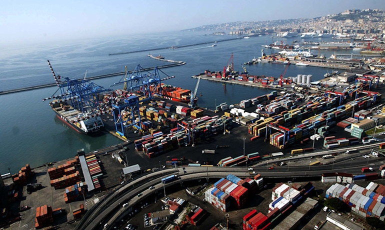 L'Antitrust sanziona i terminal container del porto di Napoli