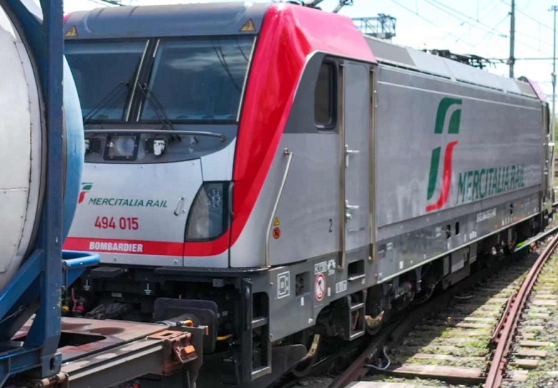 Al Gruppo FS il trasporto via treno dei carburanti Hvo Eni