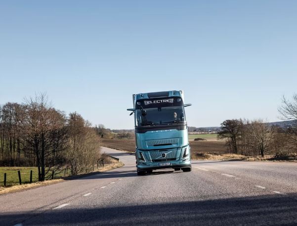 Volvo lancia un camion elettrico con 600 km di autonomia
