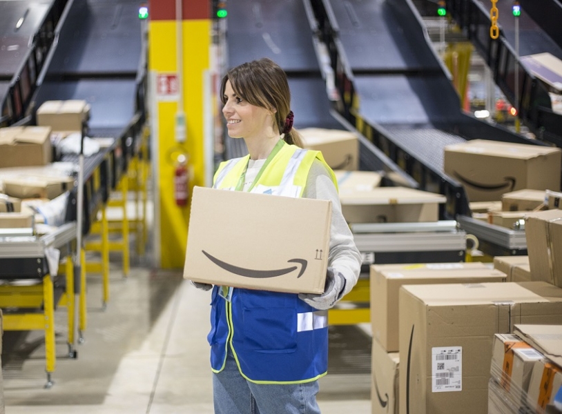 Amazon, dal suo arrivo in Italia investiti più di 20 miliardi di euro