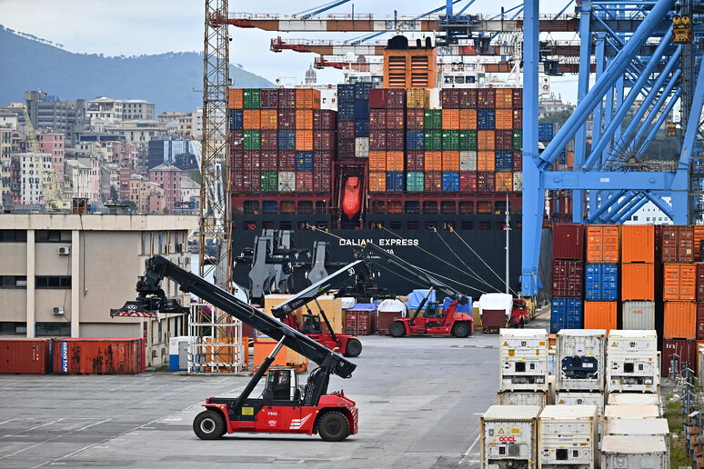 Rinnovo CCNL porti, siglato il ''verbale di accordo''