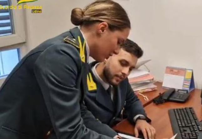 Udine, scoperta evasione milionaria di un'azieda di autotrasporti