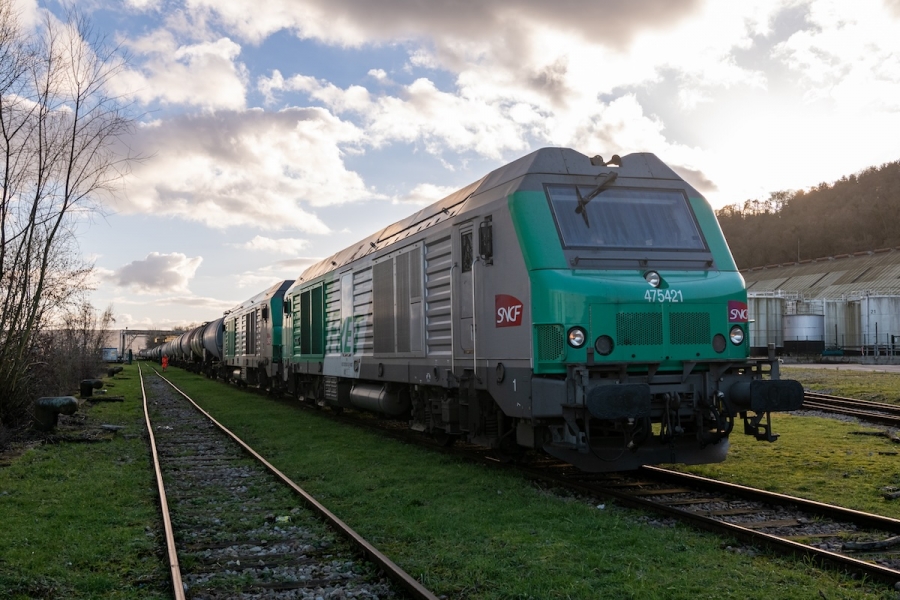 Chiude i battenti la compagnia ferroviaria merci francese Fret SCNF