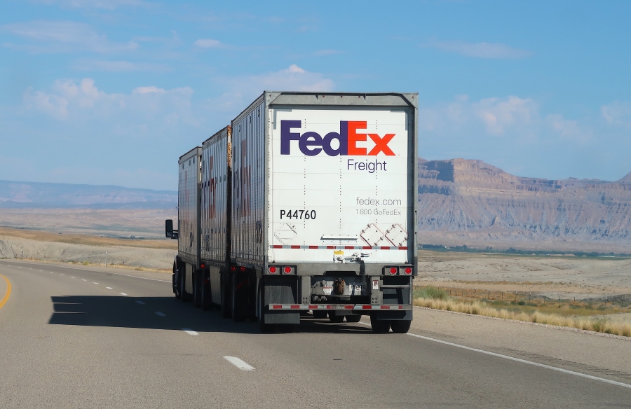 FedEx annuncia l'intenzione di separare FedEx Freight