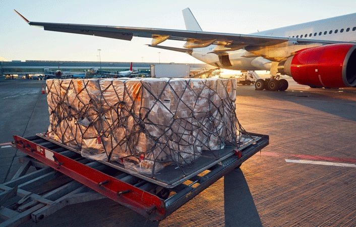 IATA lancia il programma di valutazione dei dispositivi per il trasporto aereo di merci