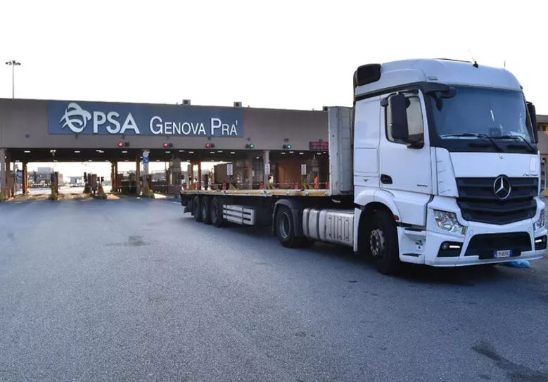 Terminal Vecon: Psa Italy ordina tre nuove gru elettriche