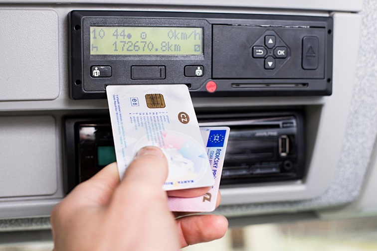 Tachigrafi digitali, le nuove indicazioni dal Ministero sull'estensione a 56 giorni dei dati controllabili