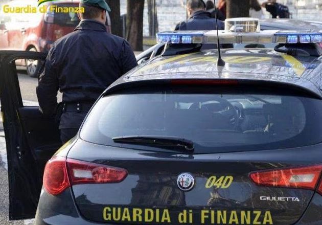 Como, frode fiscale nella logistica: sequestrati oltre due milioni