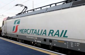 Polo Logistica e PJM siglano accordo per la digitalizzazione di 600 carri intermodali