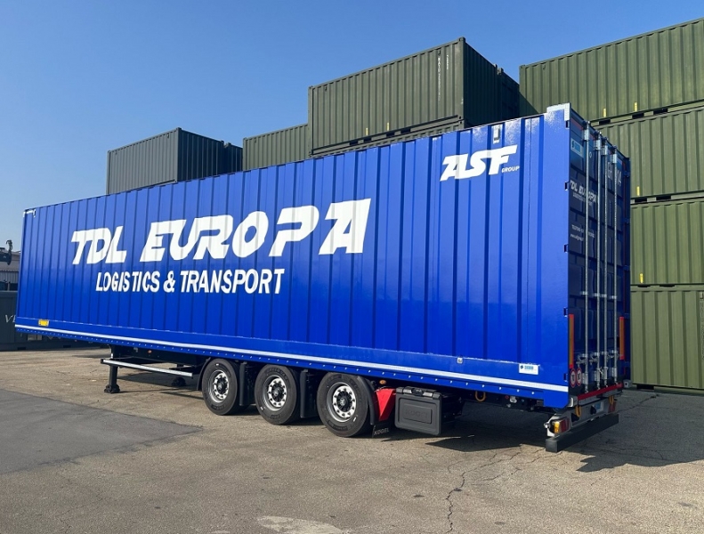 SICOM, consegnati i primi semirimorchi in acciaio Corten per TDL - Gruppo ASF