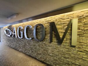 Servizi postali: reso noto il contributo AGCOM 2025