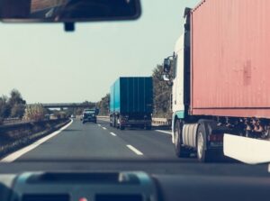 Trasporti internazionali: dal 2025 carta verde anche in formato digitale
