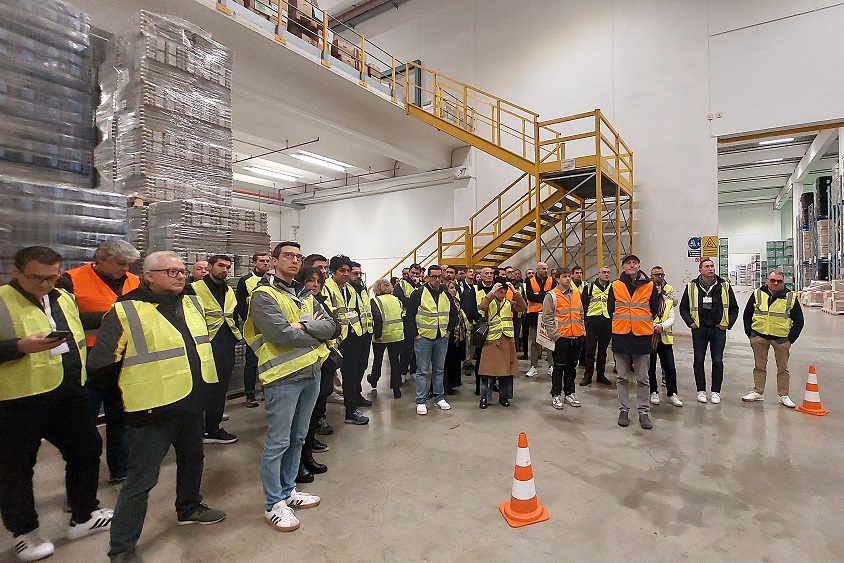 Visita al deposito logistico di Nival Group con Replica Sistemi
